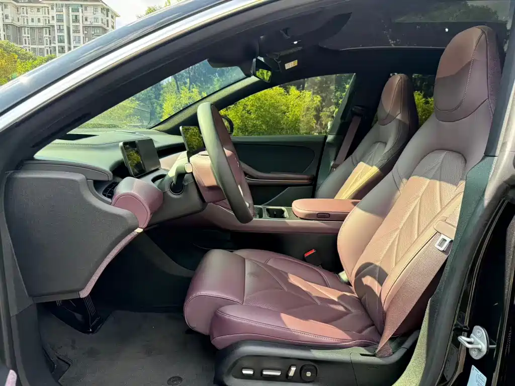 NIO ET5T — миниатюра 11