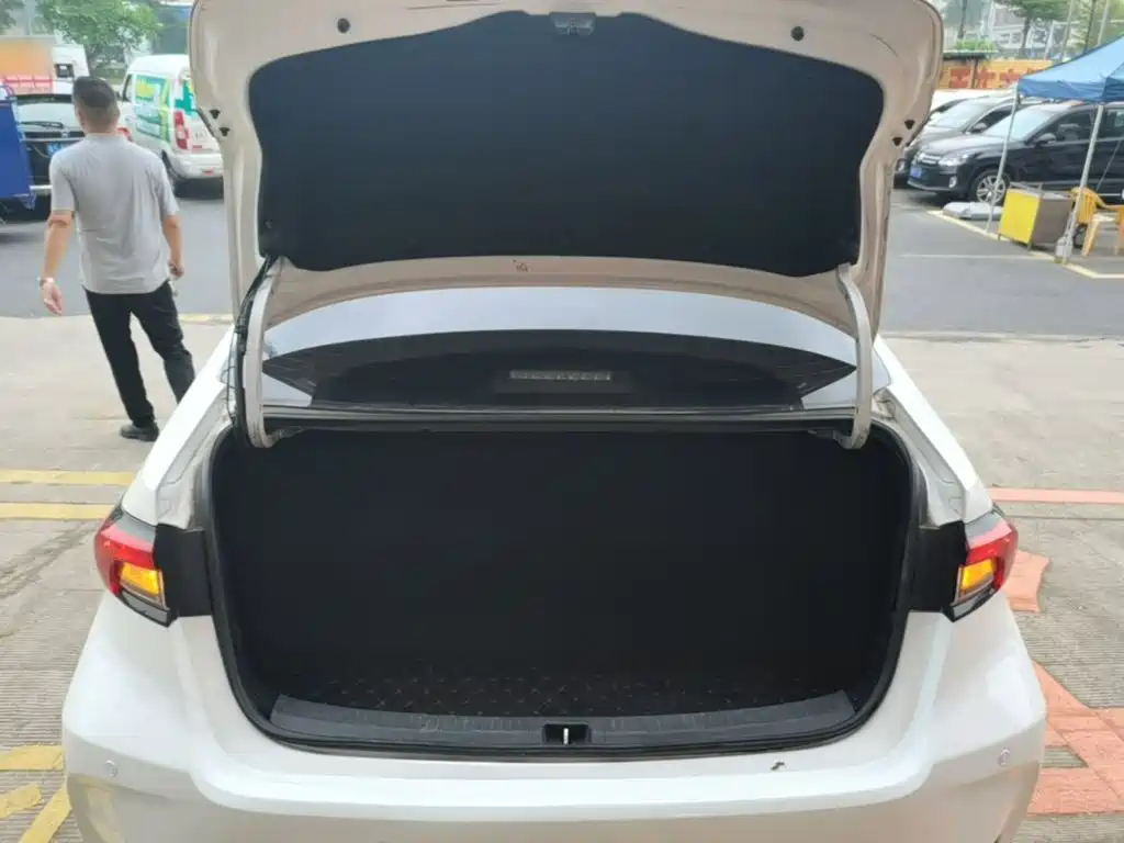 Toyota Allion — миниатюра 15