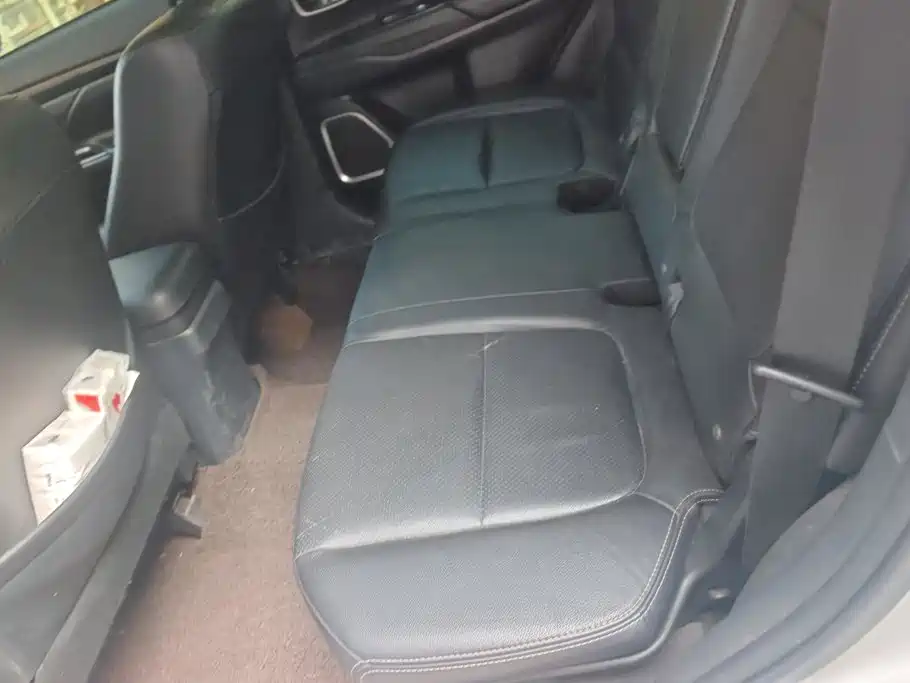 Mitsubishi Outlander — миниатюра 11