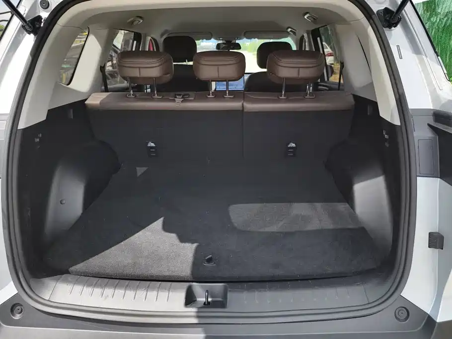 Wuling Xingguang 560 New Energy — миниатюра 4