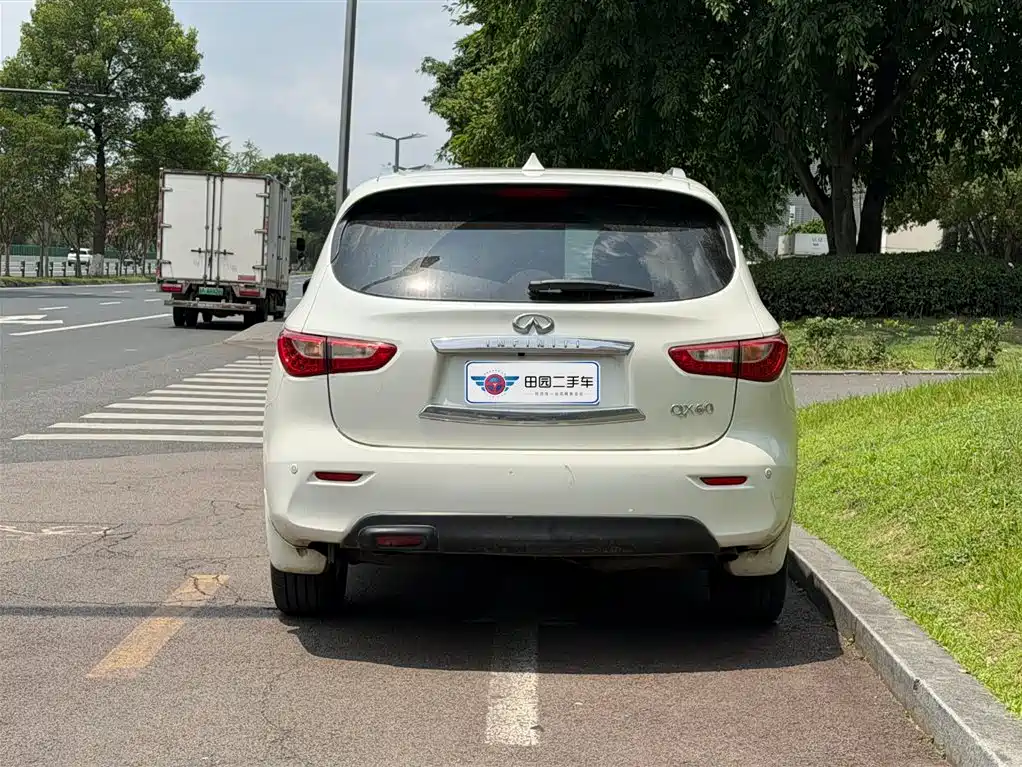 Infiniti QX60 2014 2.5 S/C Hybrid