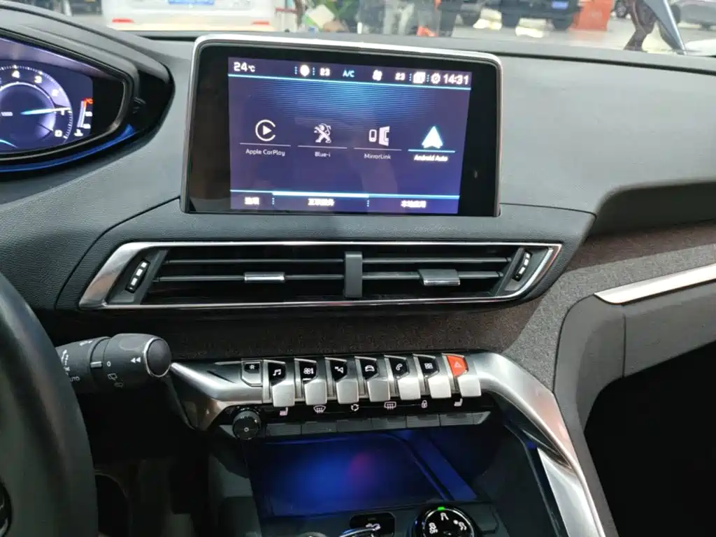 Peugeot 4008 — миниатюра 13