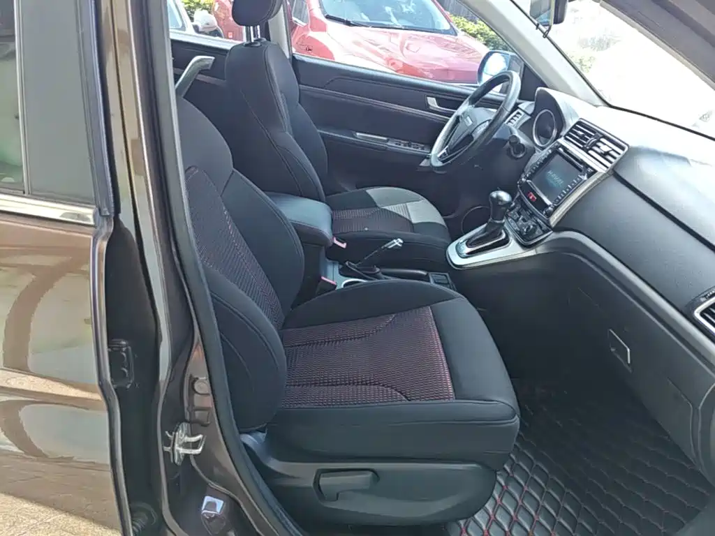 Haval M6 — миниатюра 25