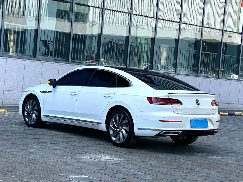 Volkswagen CC — миниатюра 7