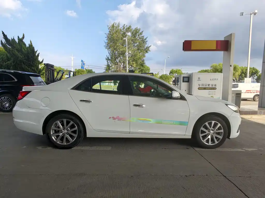 Chevrolet Malibu — миниатюра 5