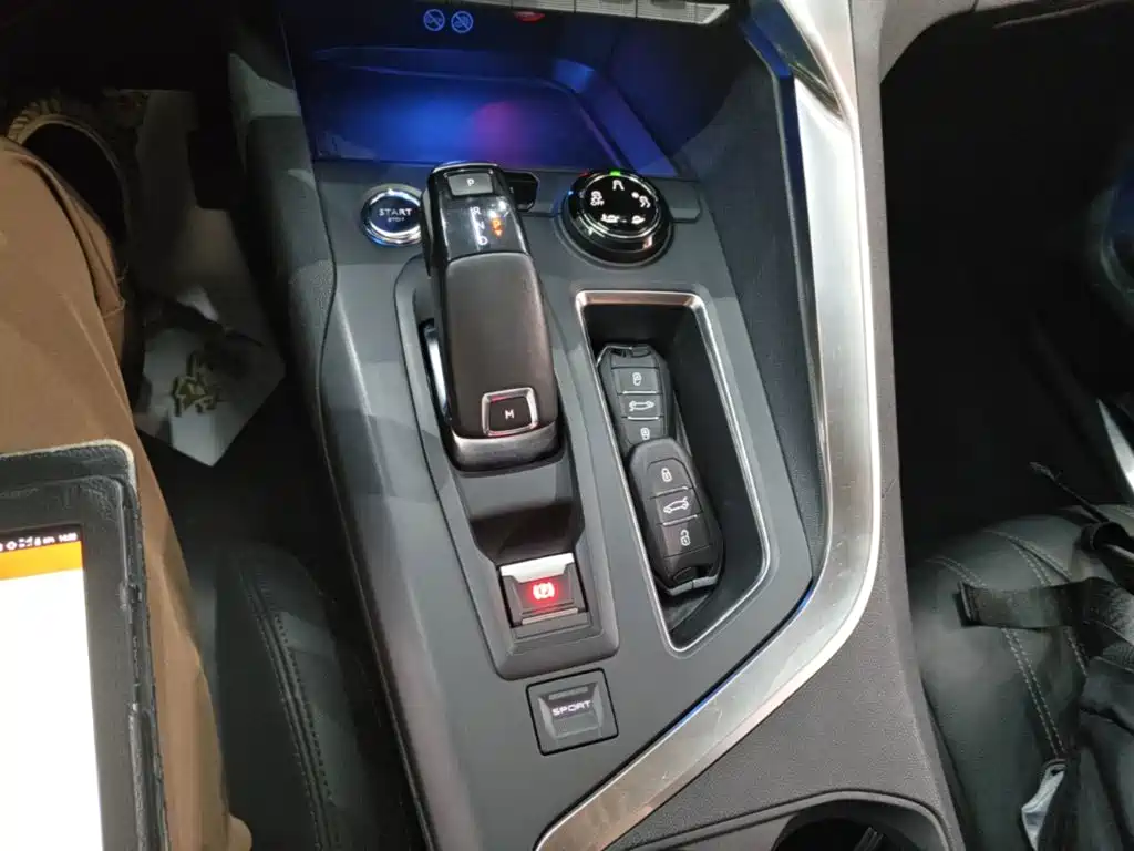 Peugeot 4008 — миниатюра 14