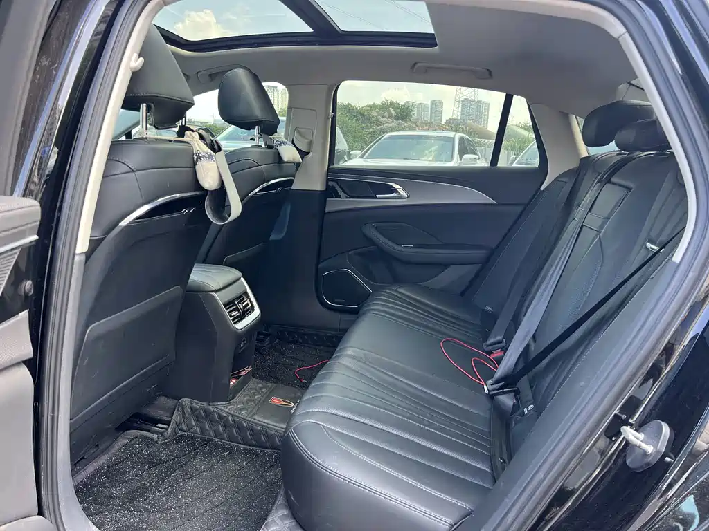 Hongqi H5 2.0T Auto Connected Flagship Smooth Edition, фото 6