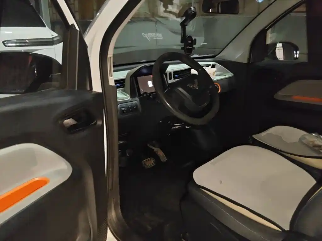 Wuling MINIEV — миниатюра 14