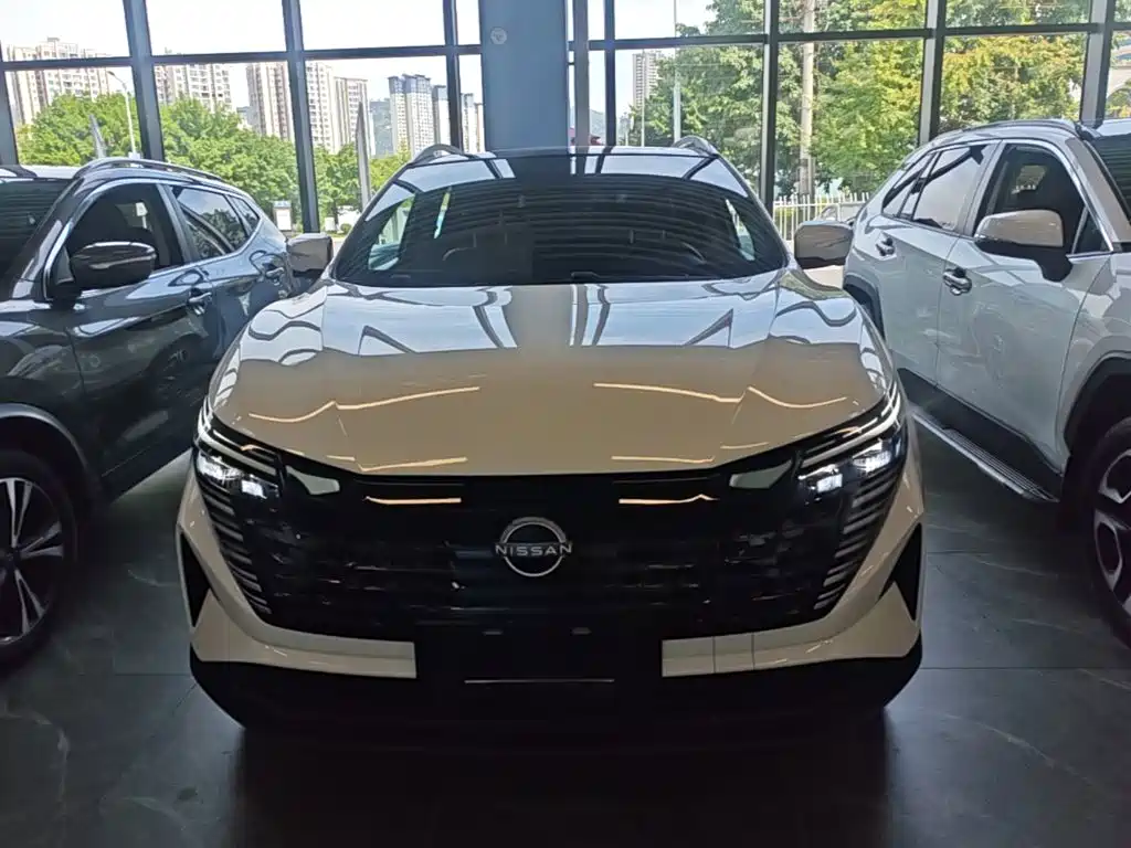 Nissan Qashqai — миниатюра 3