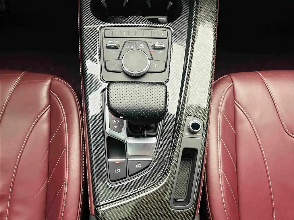Audi A4L — миниатюра 17