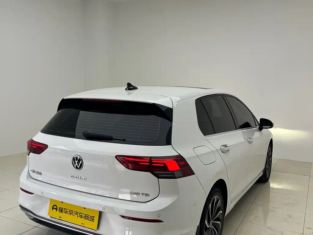 Volkswagen Golf — миниатюра 8