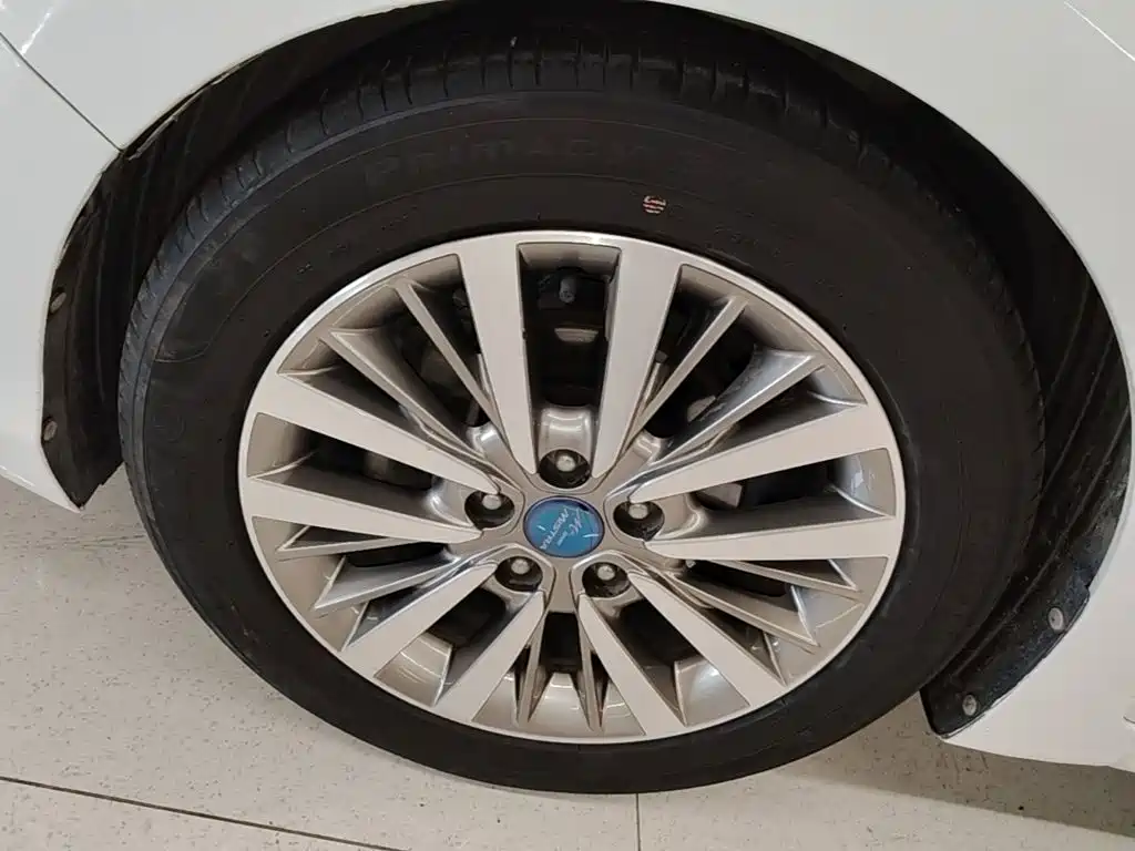Hyundai Mistra — миниатюра 23