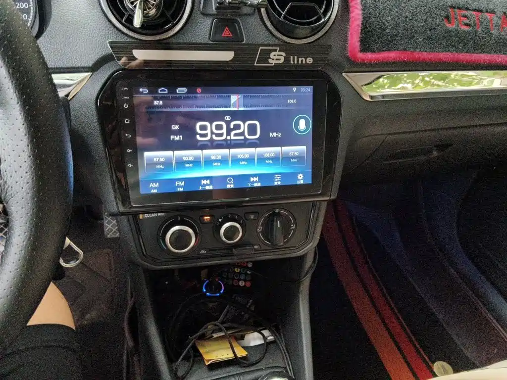 Volkswagen Jetta — миниатюра 14
