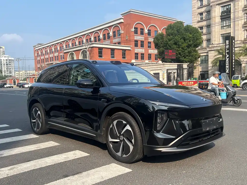 NIO ES6 — миниатюра 3