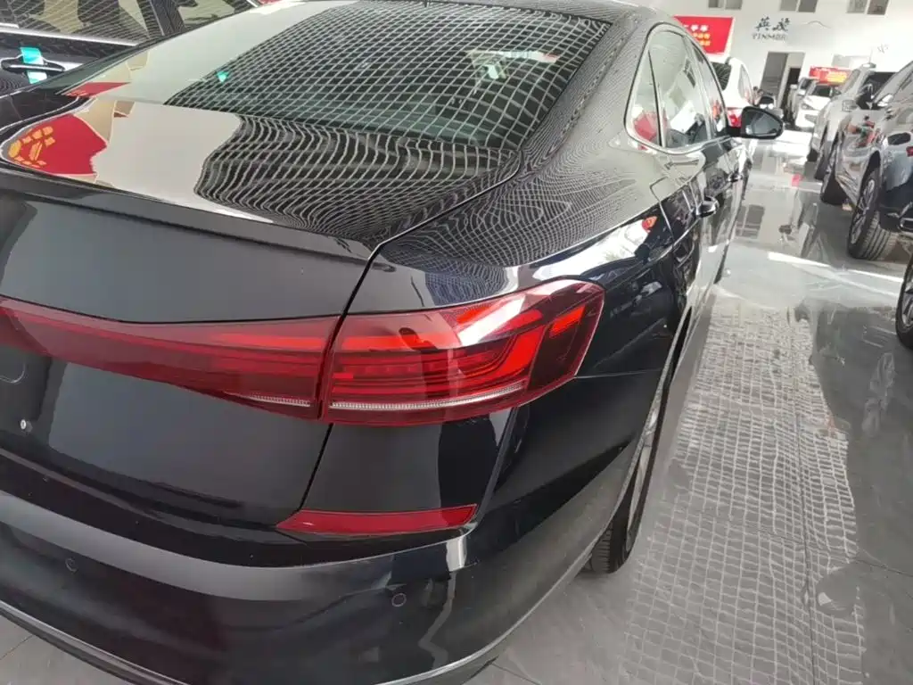 Volkswagen Passat — миниатюра 8