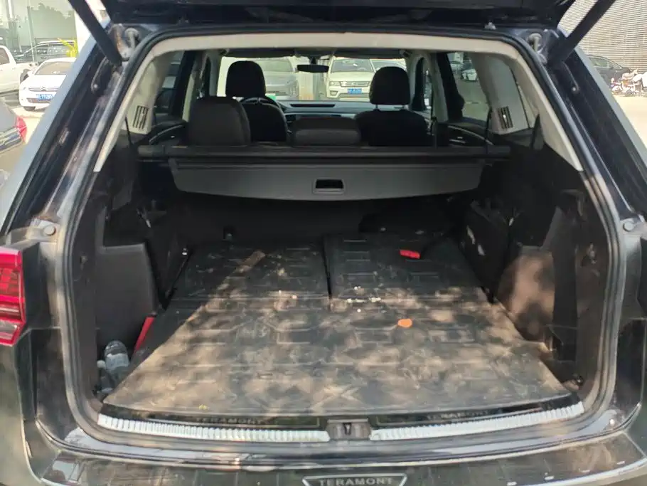 Volkswagen Teramont — миниатюра 4