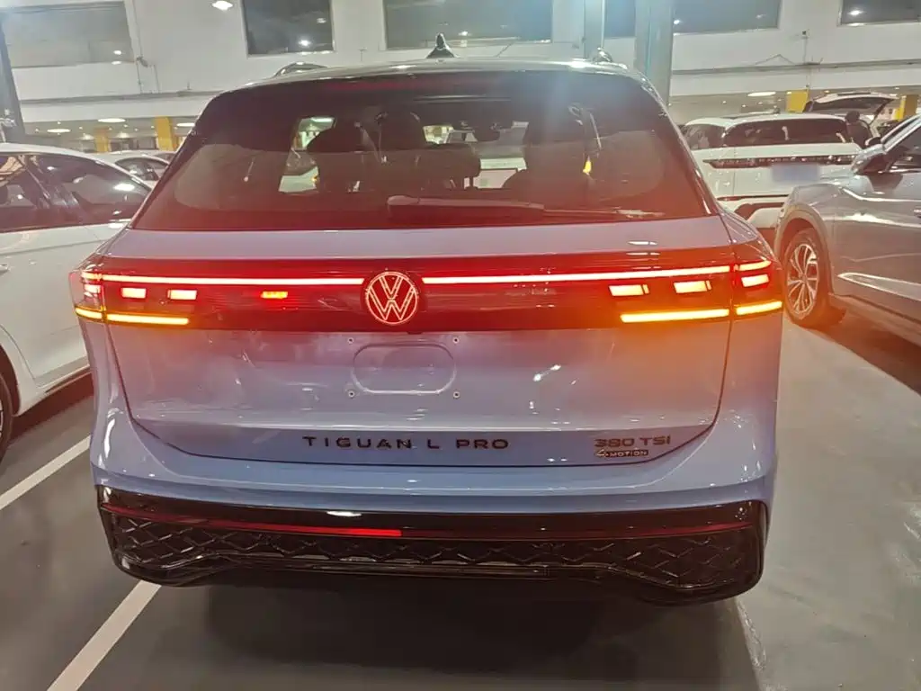 Volkswagen Tiguan L — миниатюра 6