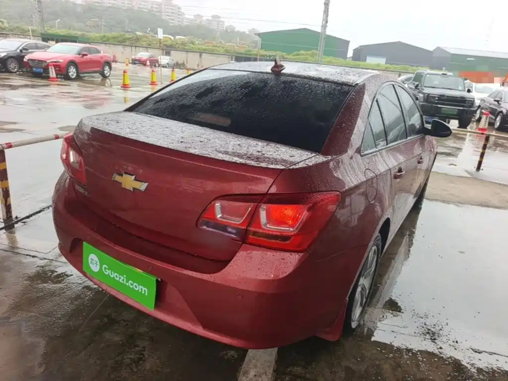 Chevrolet Cruze — миниатюра 7