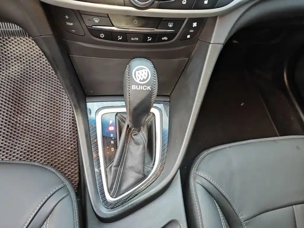 Buick Excelle — миниатюра 14