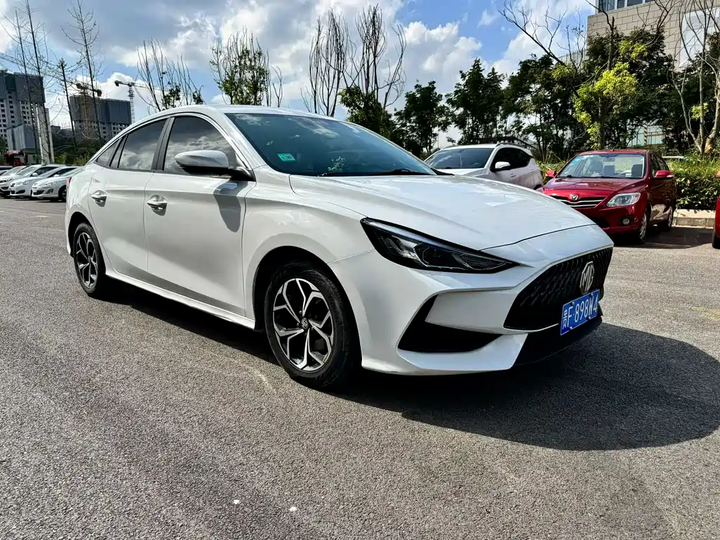 MG MG5 — миниатюра 3