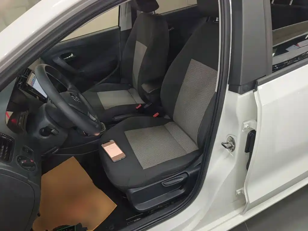 Volkswagen Polo — миниатюра 15