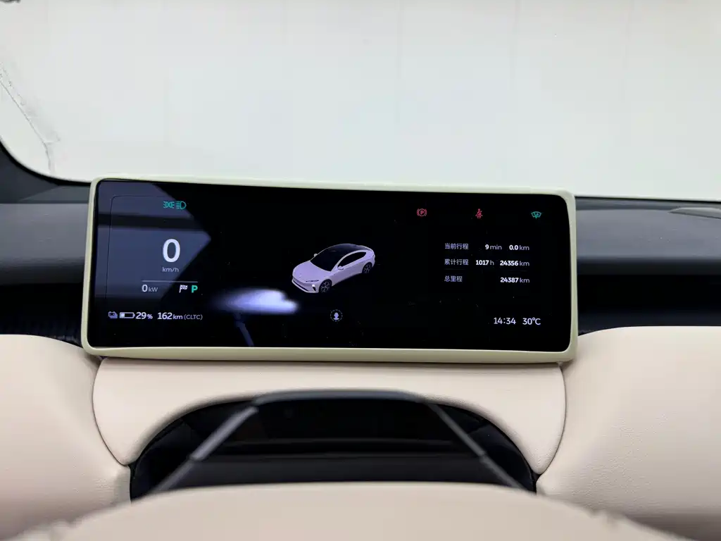 NIO ET5 — миниатюра 19