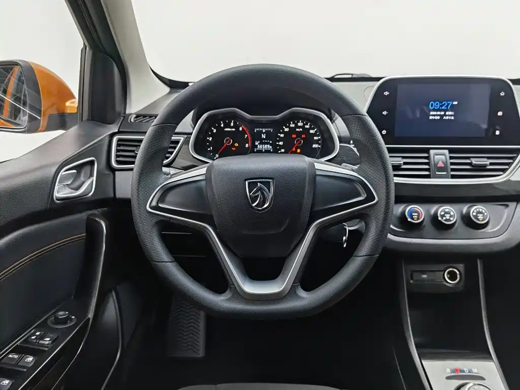 Baojun 310 — миниатюра 11