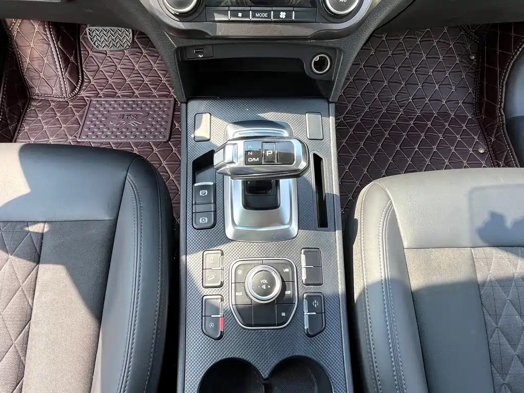 Haval H6 Coupe — миниатюра 13