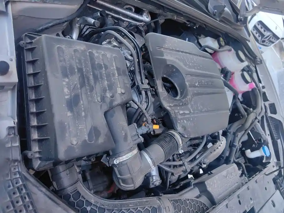 Roewe M7 DMH — миниатюра 10