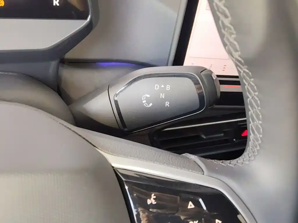 Volkswagen ID.3 — миниатюра 14