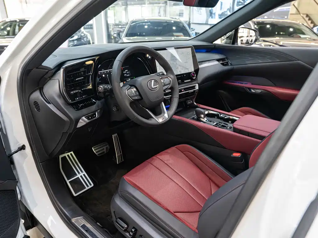 Lexus RX — миниатюра 9