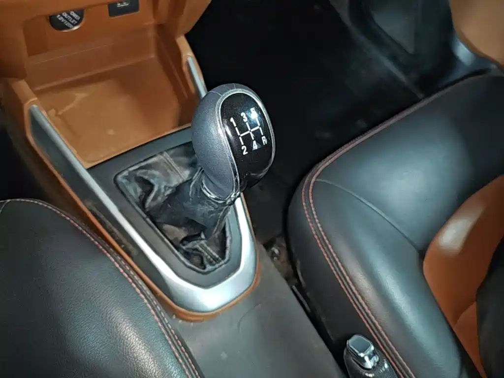 Geely King Kong — миниатюра 14