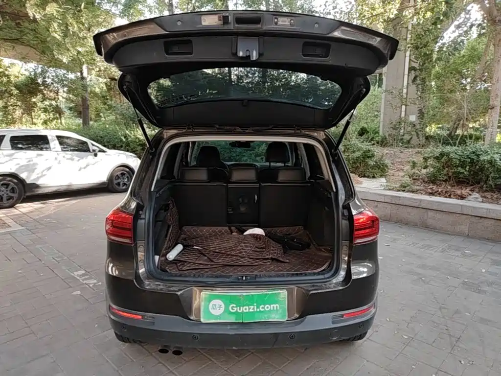Volkswagen Tiguan — миниатюра 19