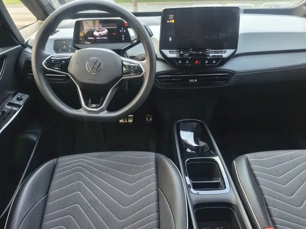 Volkswagen ID.3 — миниатюра 5