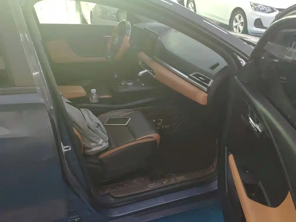 BYD e2 — миниатюра 25