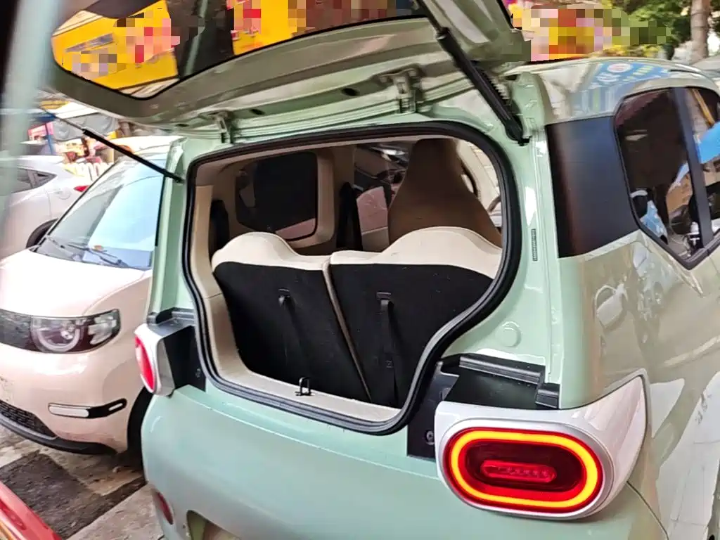 Wuling MINIEV — миниатюра 19