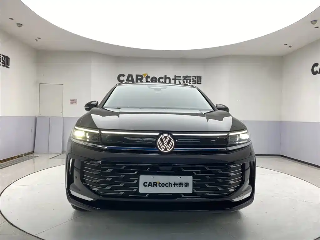 Volkswagen Viloran 2026 450TSI 6 мест