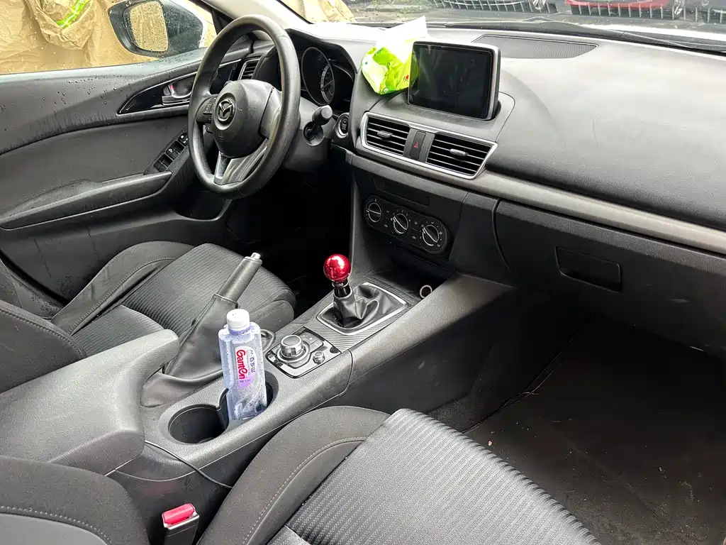 Mazda 3 Axela — миниатюра 5