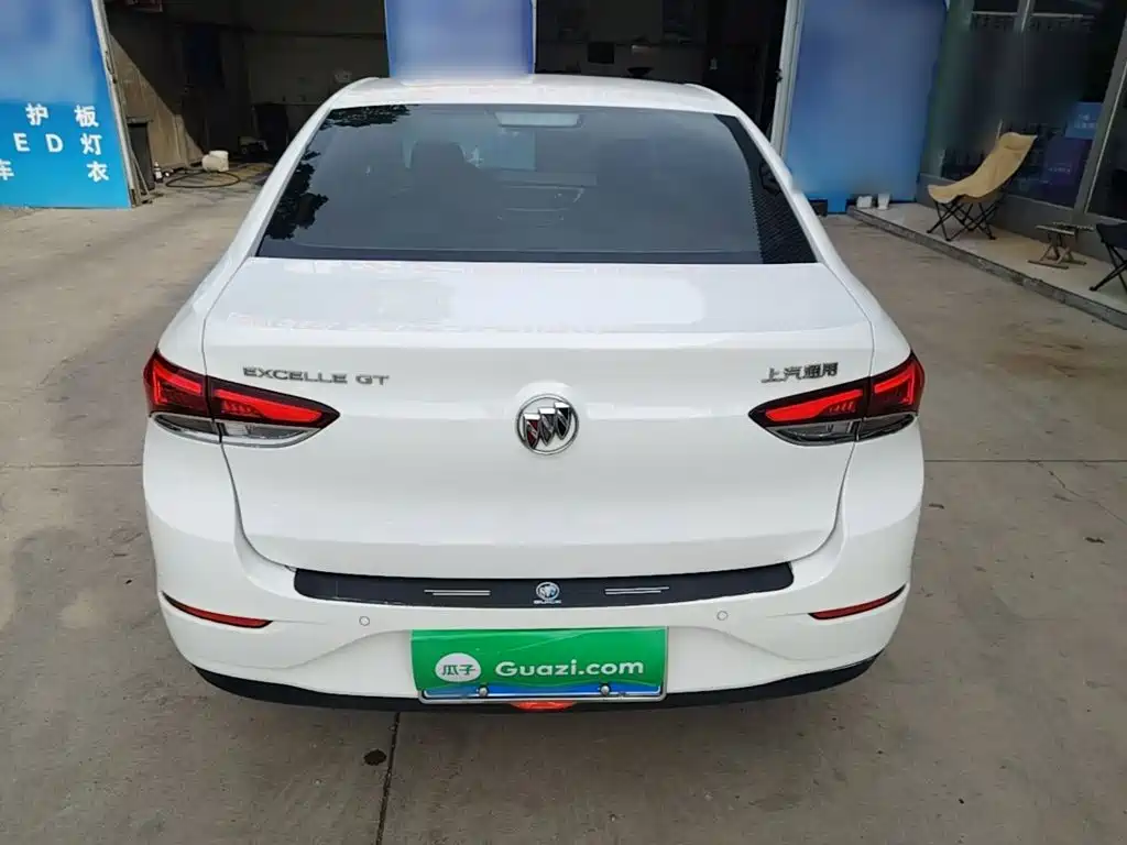 Buick Excelle — миниатюра 6