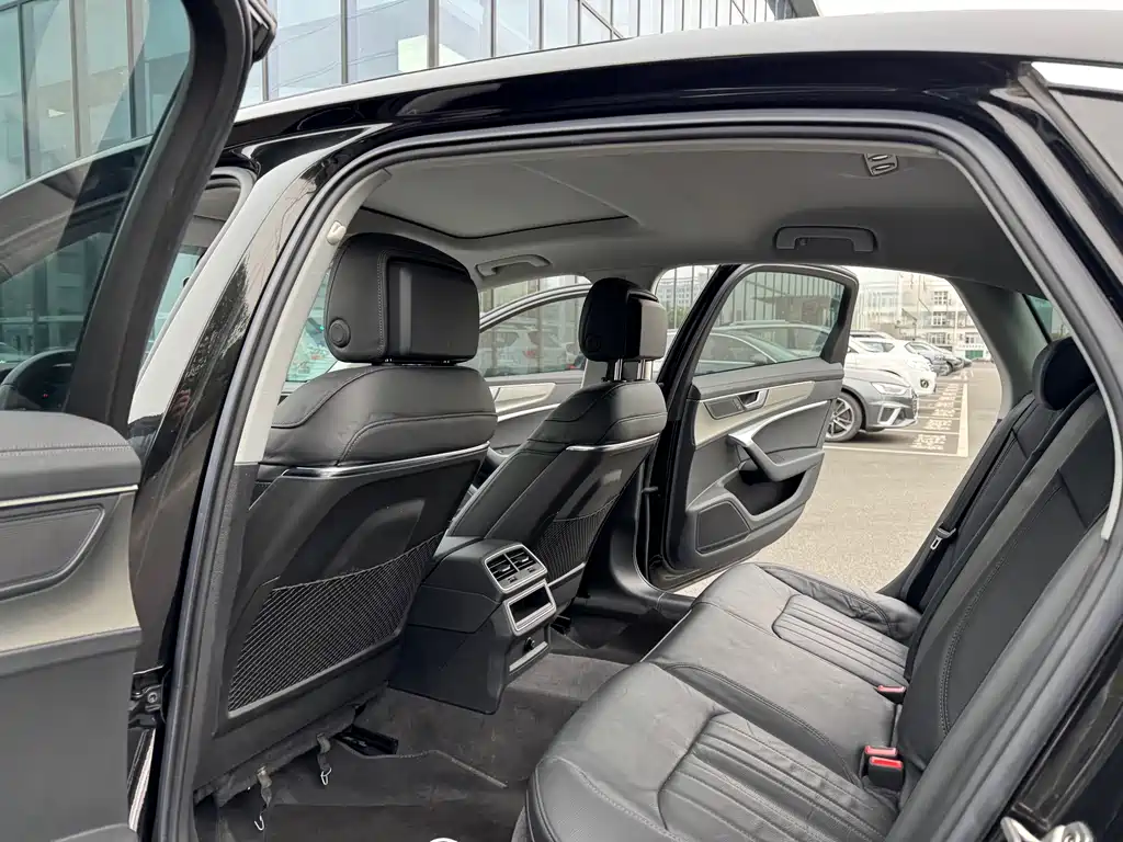 Audi A6L — миниатюра 8