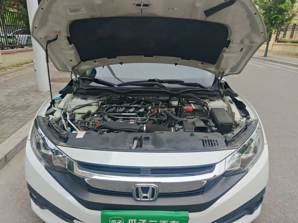 Honda Civic — миниатюра 11