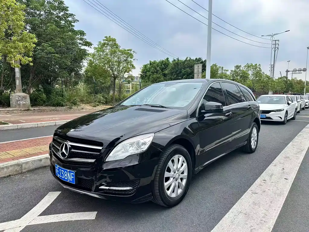 Mercedes-Benz R-Class