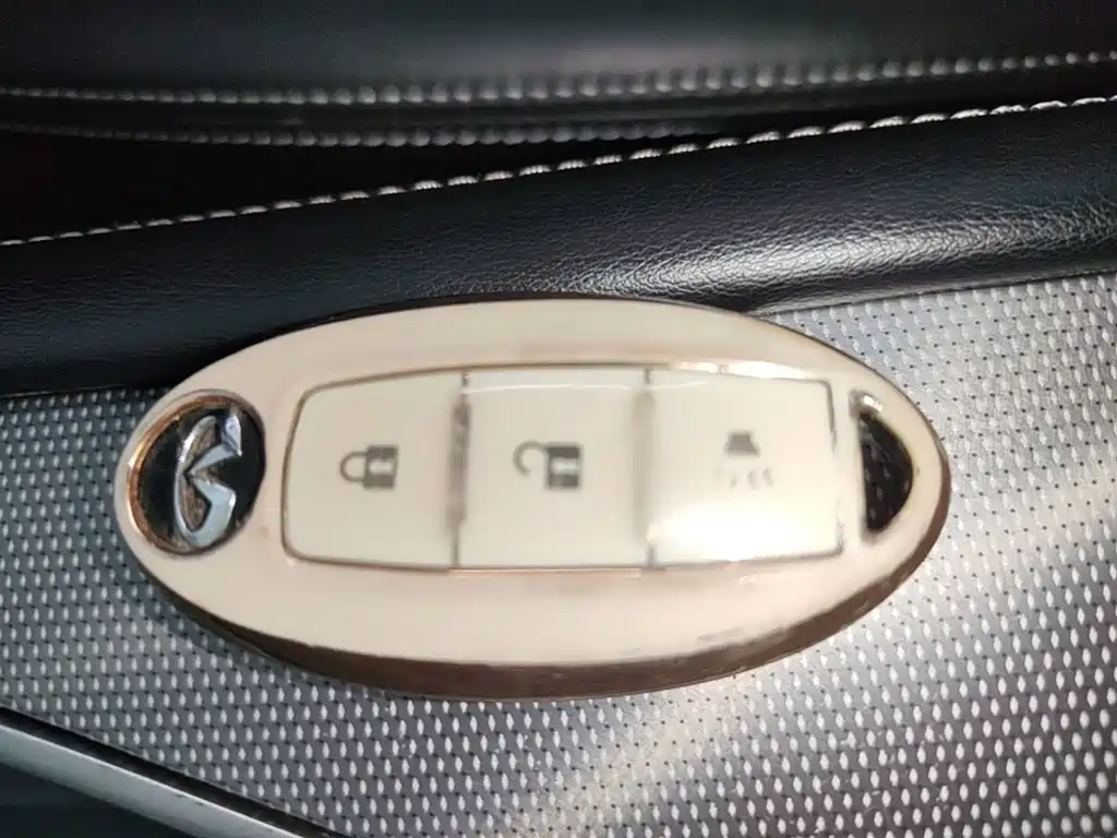 Infiniti Q50L — миниатюра 9