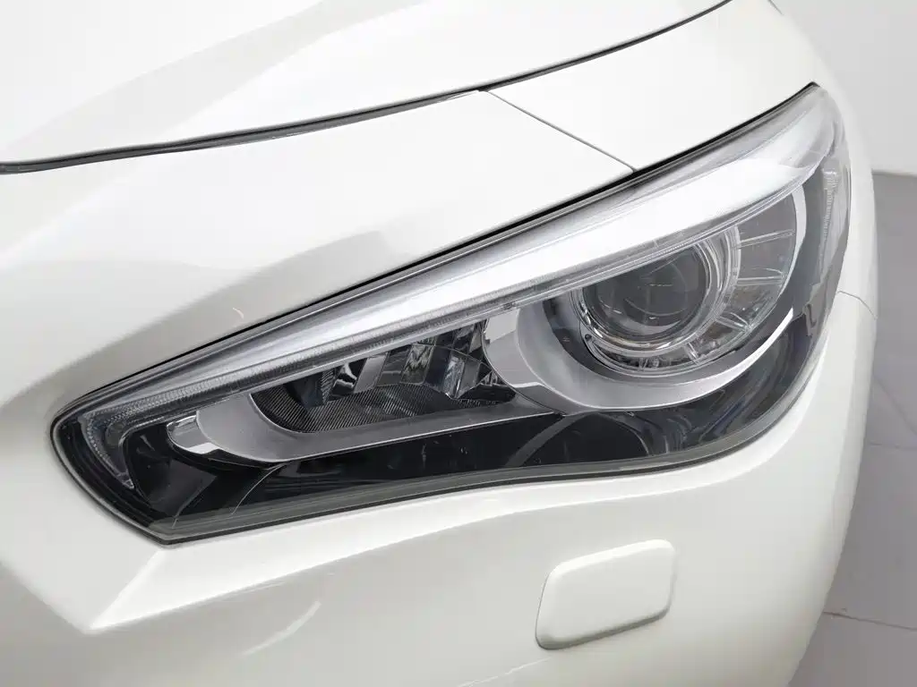 Infiniti Q50L — миниатюра 7