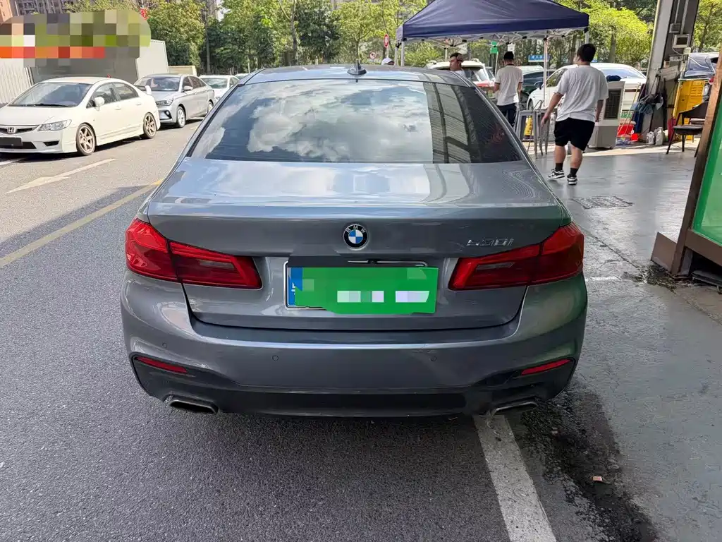 BMW 5 Series (Import) — миниатюра 4