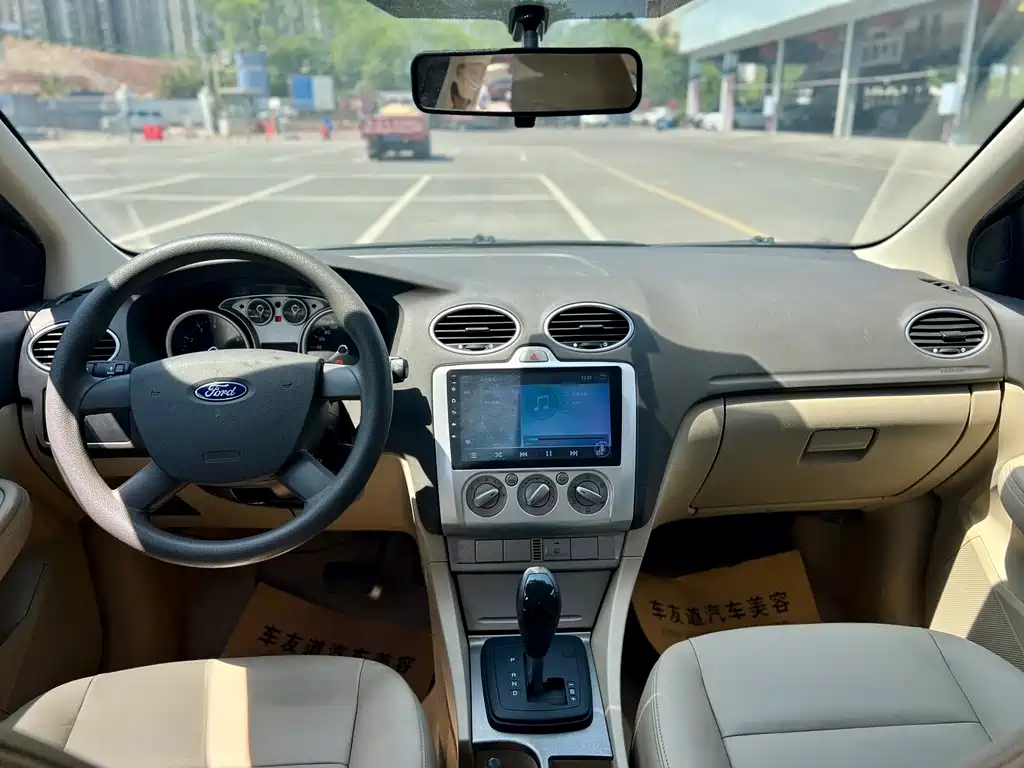 Ford Focus — миниатюра 7