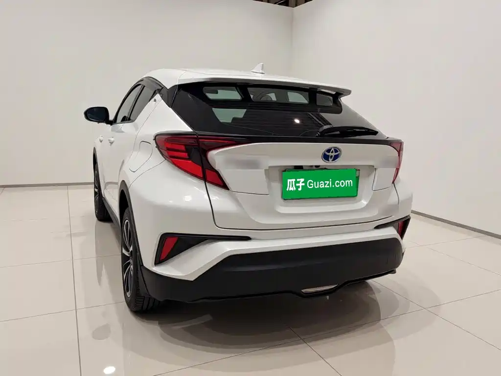 Toyota C-HR — миниатюра 5
