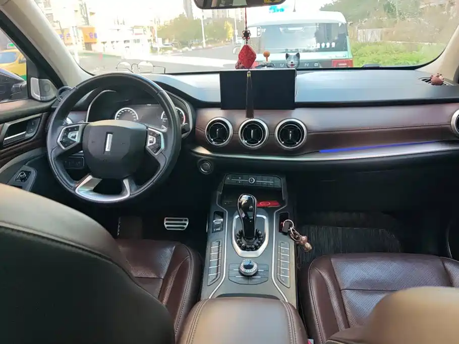 Wey Wey VV6 — миниатюра 12