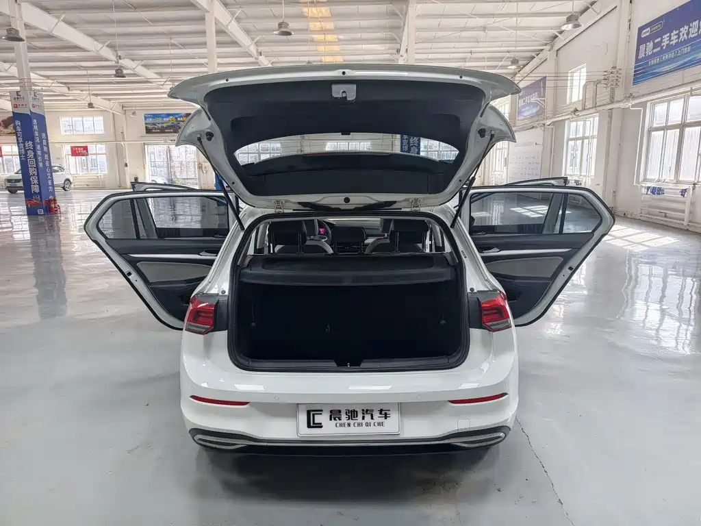 Volkswagen Golf — миниатюра 9