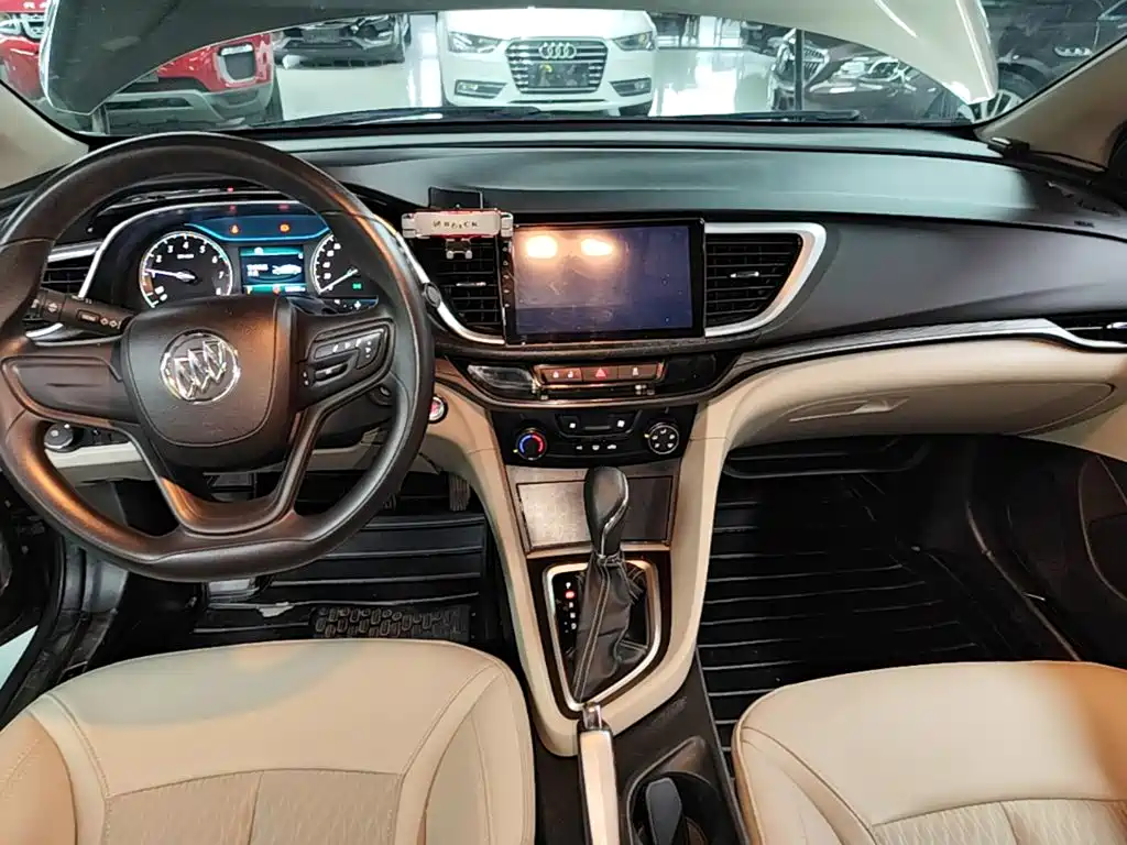 Buick Excelle — миниатюра 14